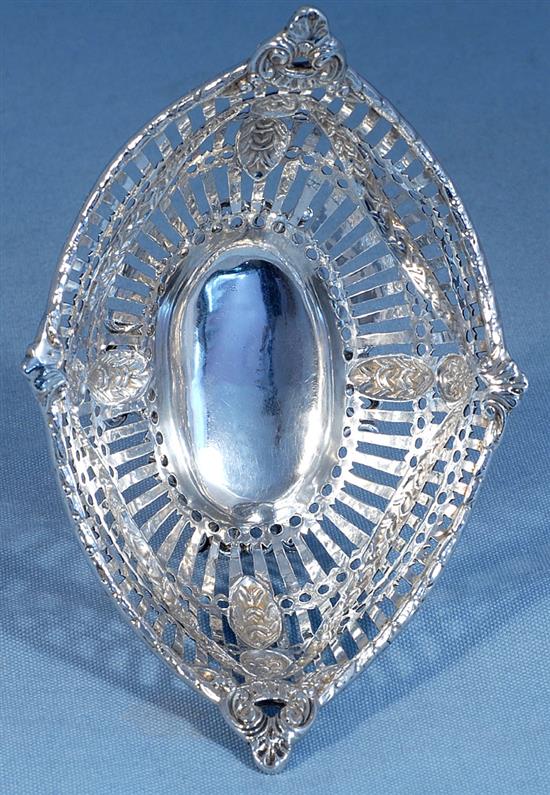 A pair of Victorian silver navette sweetmeat dishes,